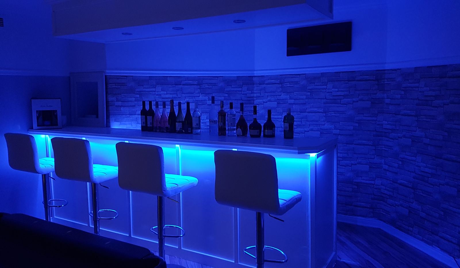 Bar sur mesure DEL — L'Artisan KeLvin